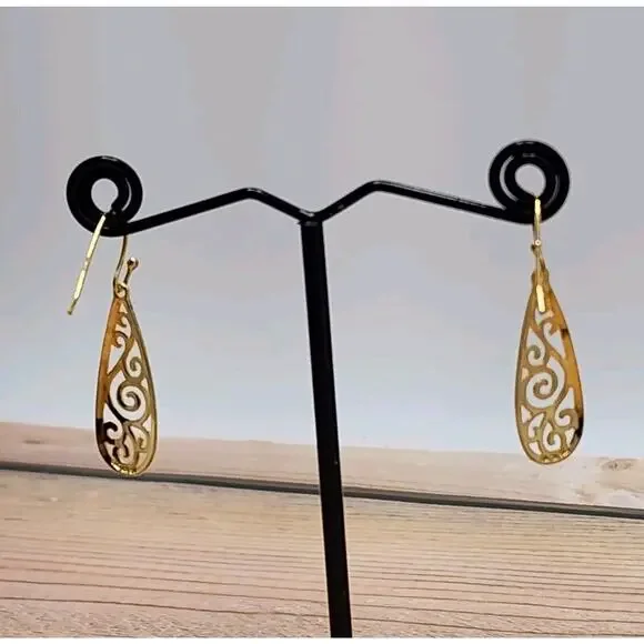 Yellow Gold Plated Sterling Silver Teardrop Filigree Drop Dangle Hook Earrings - Picture 3 of 9